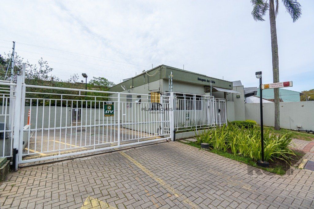 APTO DÉCIMO TERCEIRO ANDAR COM GARAGEM E ELEVADOR. ÓTIMA VISTA