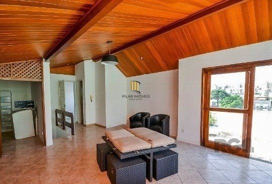 Cobertura no bairro Santo Antônio de 2 dormitórios e 2 vagas