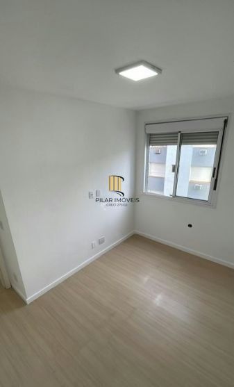 Apartamento no bairro Cristal de 2 dormitórios infra e vaga