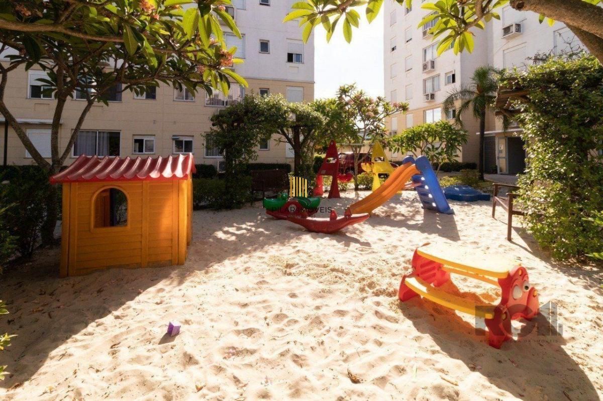 Apartamento no bairro Cristal de 3 dormitórios vaga e infra DESOCUPADO