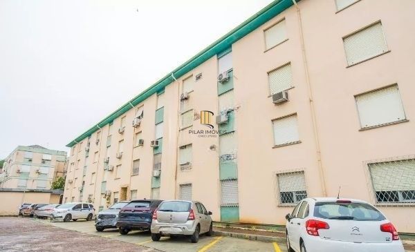 Apartamento de 2 dormitórios reformado no bairro Cristal