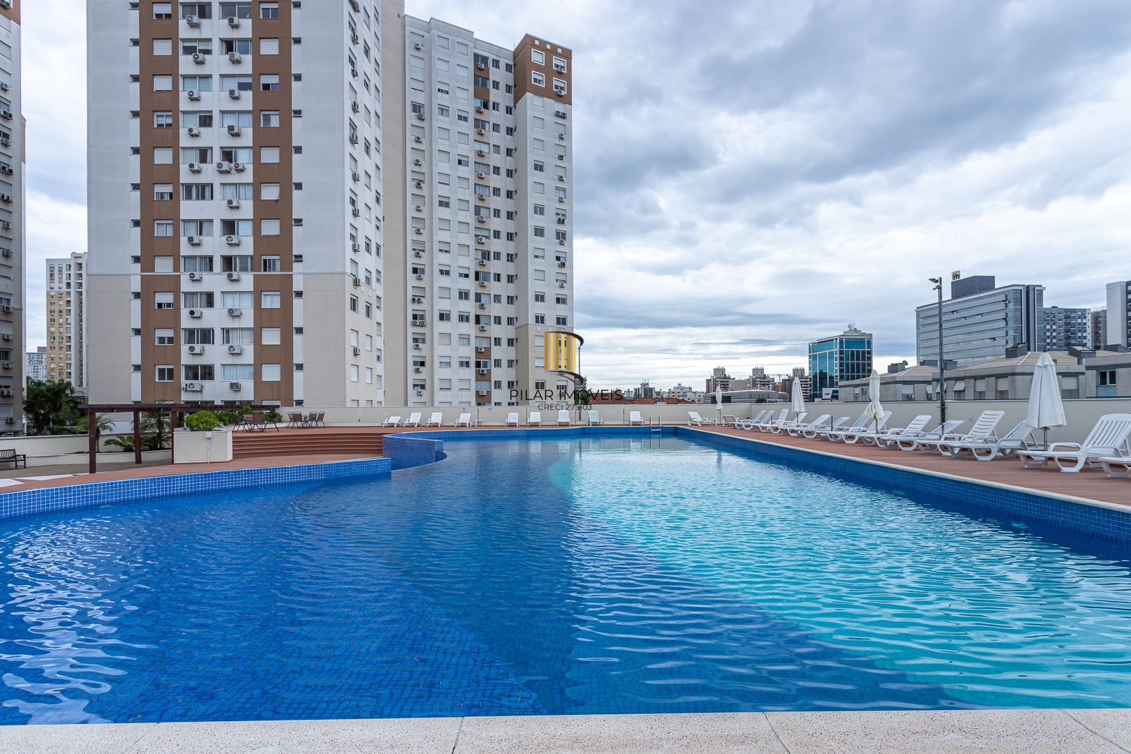 Apartamento de 3 dormitórios vaga e infra no bairro Vila Ipiranga