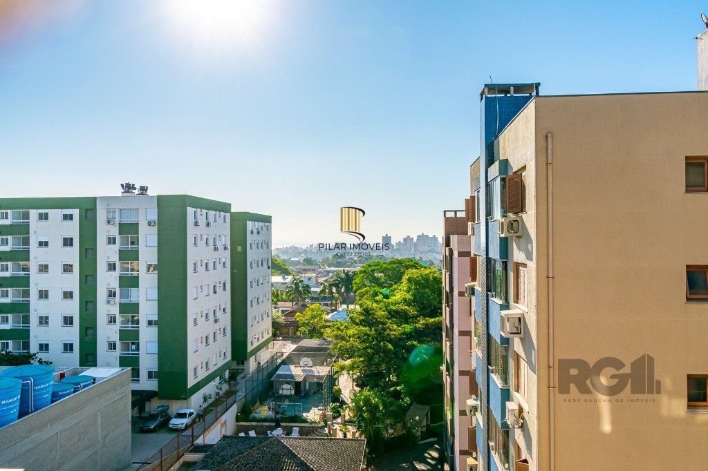 Apartamento 2 dormitórios, 1 vaga no Alto Petrópolis