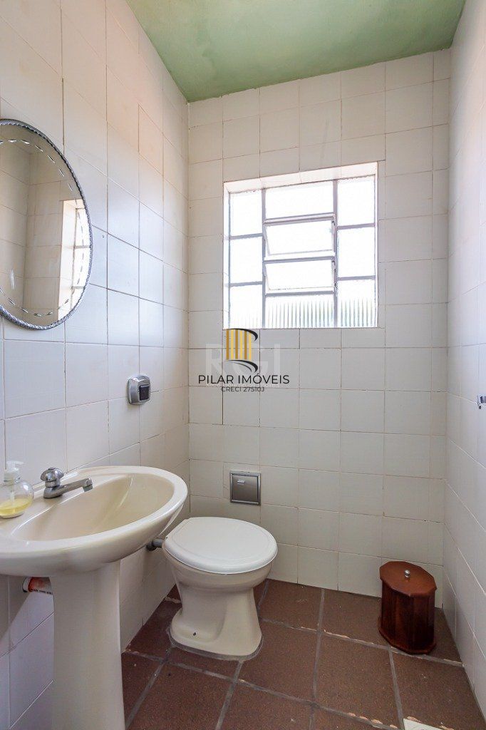 Casa 3 Dormitório(s) Bairro Jardim Sabará