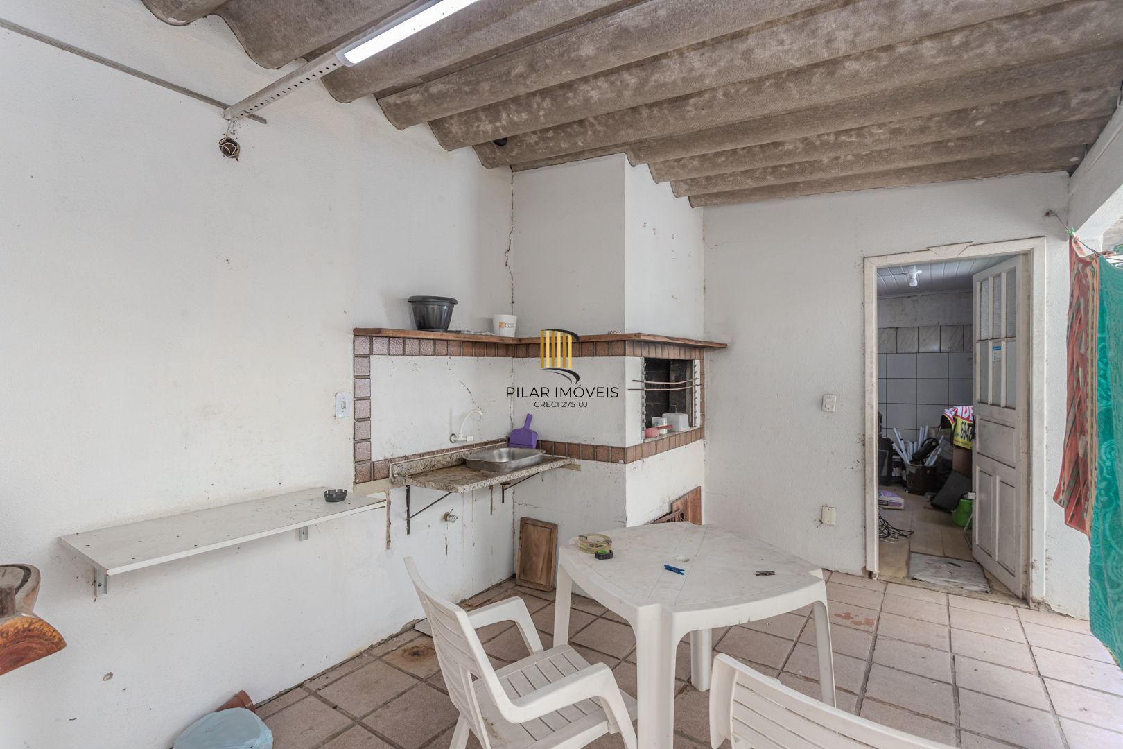 Casa 4 dormitórios no bairro Rubem Berta