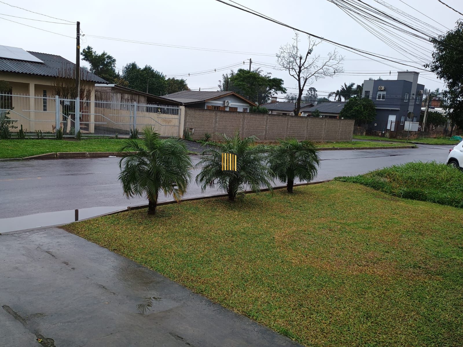 Casa 2 dormitórios no bairro Santa Cruz