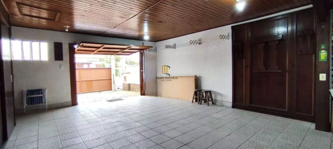 Casa 3 dormitórios no bairro Sumaré