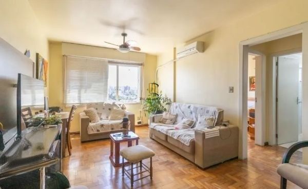 Apartamento no bairro Santo Antônio de 2 dormitórios