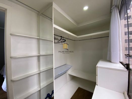 Apartamento no bairro Auxiliadora com 90m² de 2 dormitórios e 2 vagas