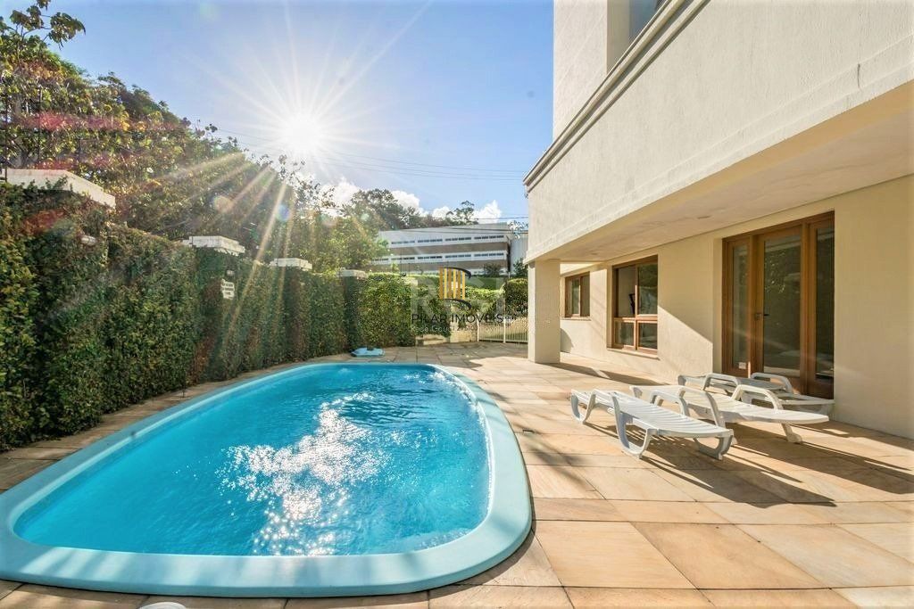 Cobertura duplex no Jardim Sabará de 3 dormitórios e 2 vagas e infra