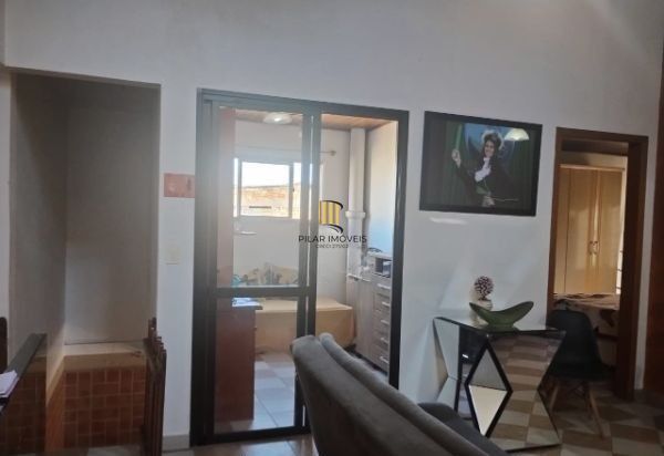 Casa no bairro Santa Fé com 3 dormitórios e 3 vagas