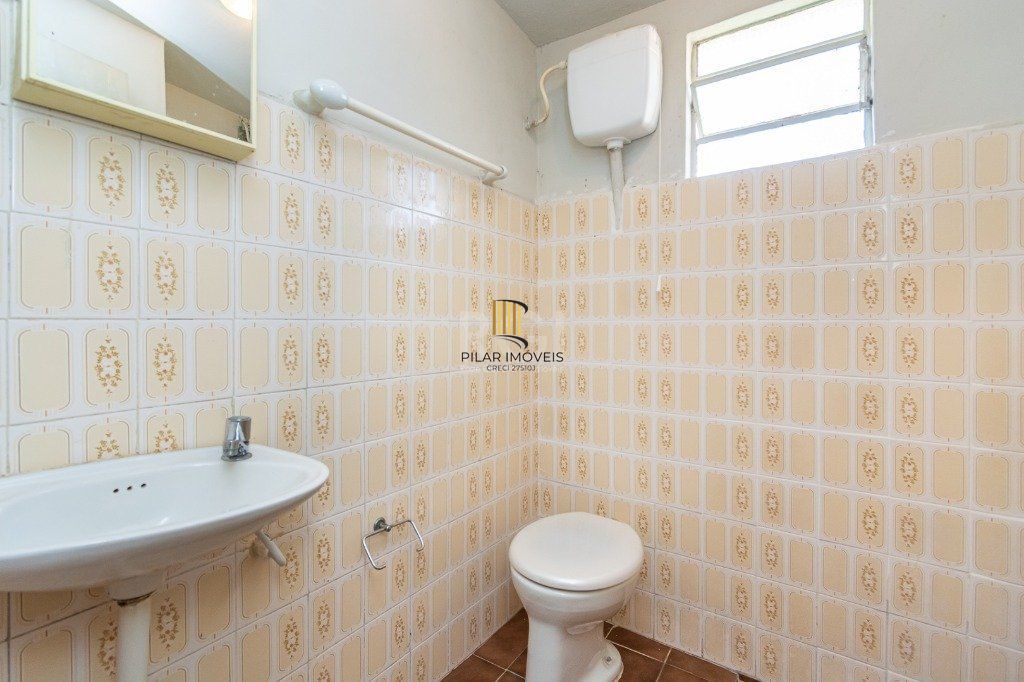 Casa de 3 dormitórios, 3 vagas