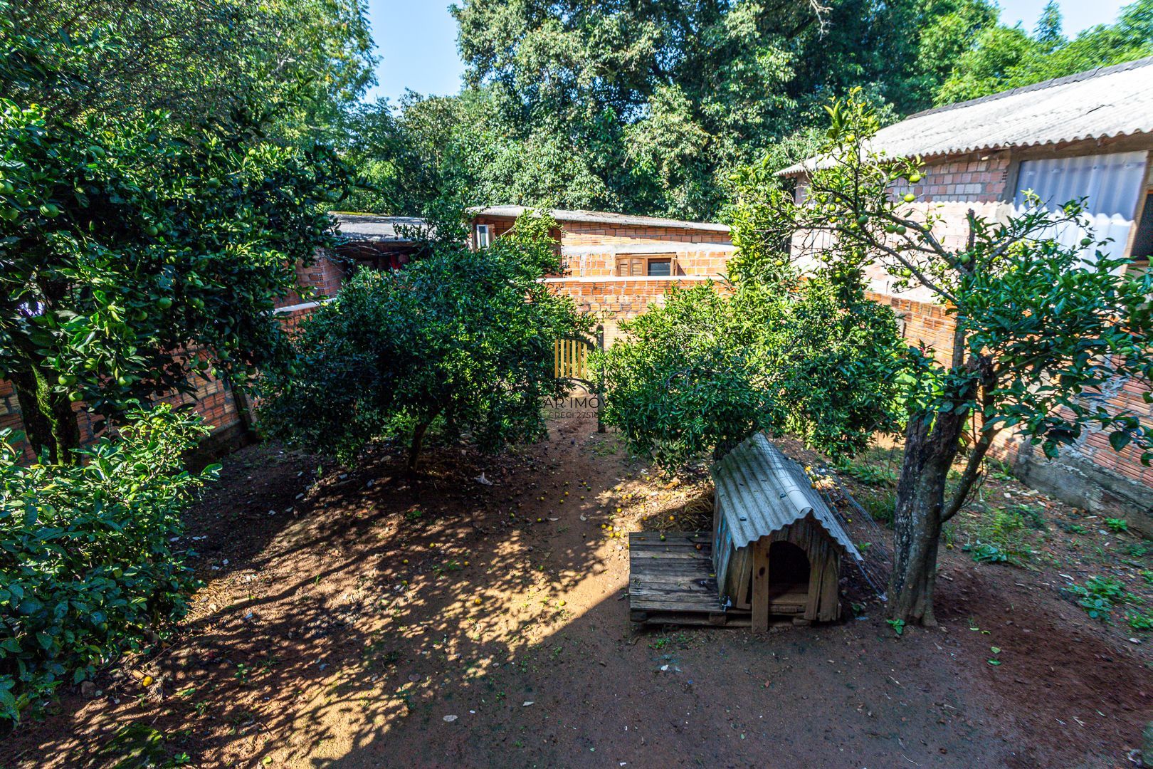 Casa sobrado em Viamão com loja e apartamento