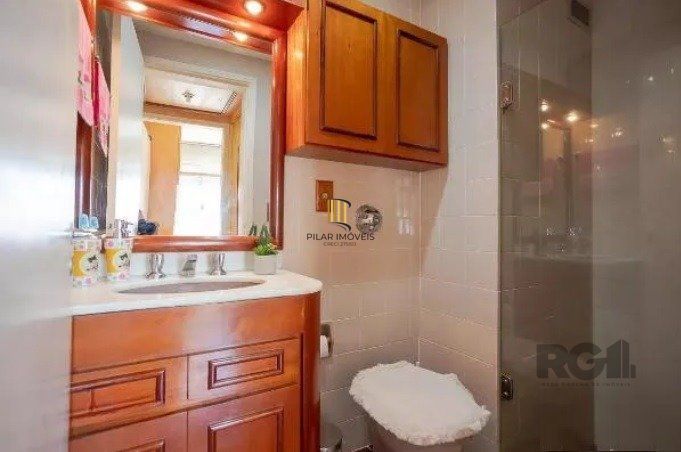 Apartamento no Petrópolis de 1 dormitório e vaga