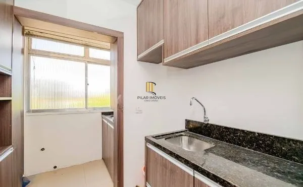 Apartamento no Passo D'areia de 1 dormitório e 2 vagas DESOCUPADO