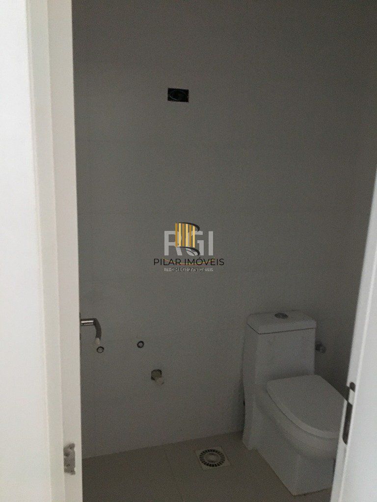 Apartamento para Venda - 123.48m², 3 dormitórios, sendo 2 suites, 2 vagas - Centro