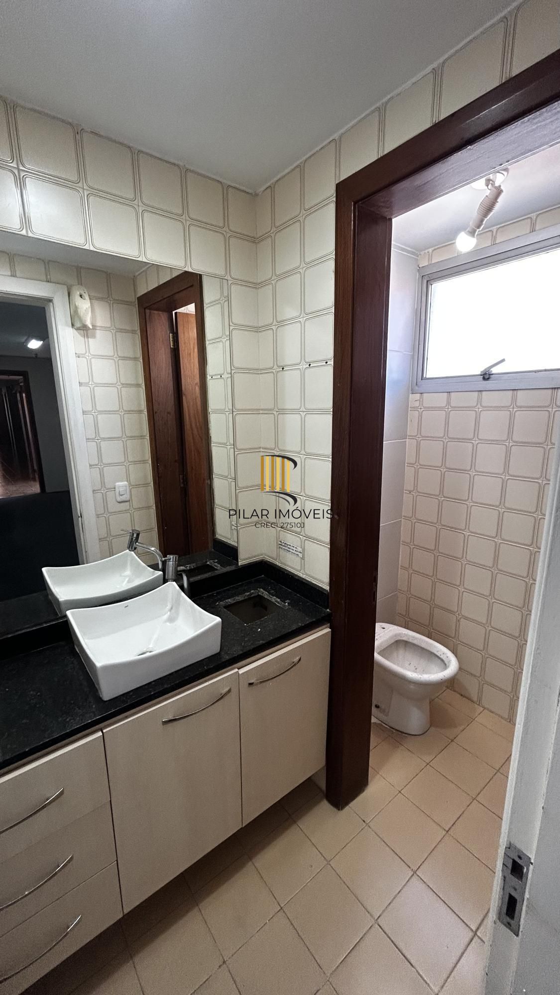 Sala Comercial 1 dormitório no bairro Centro Histórico