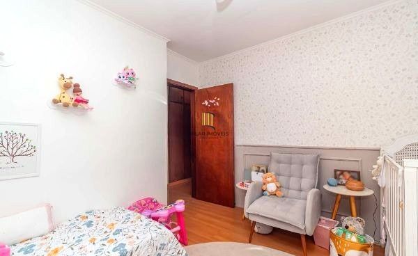 Apartamento de 4 dormitórios e vaga no Jardim do Salso