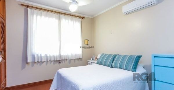 Casa sobrado no Jardim do Salso de 4 dormitórios e 3 vagas