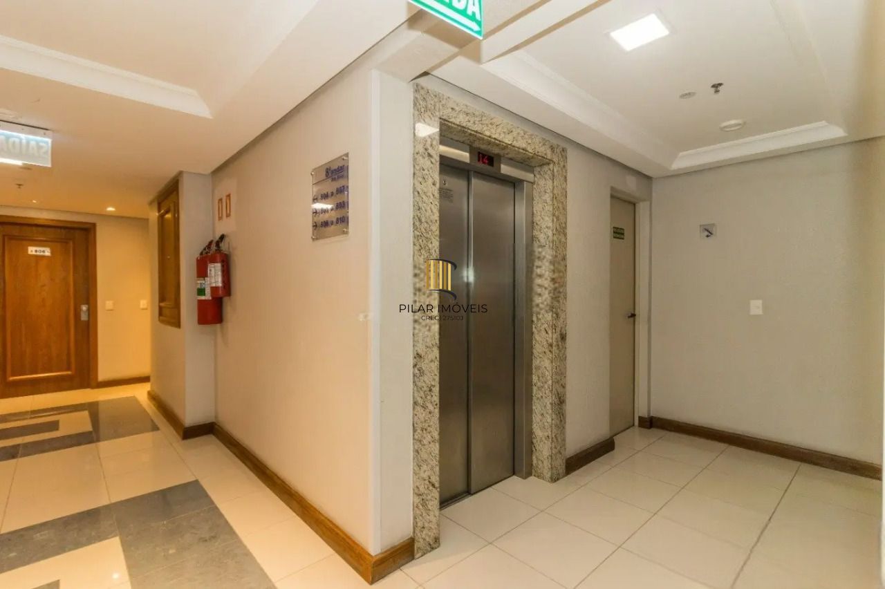 Sala Comercial 1 dormitório no bairro Praia de Belas