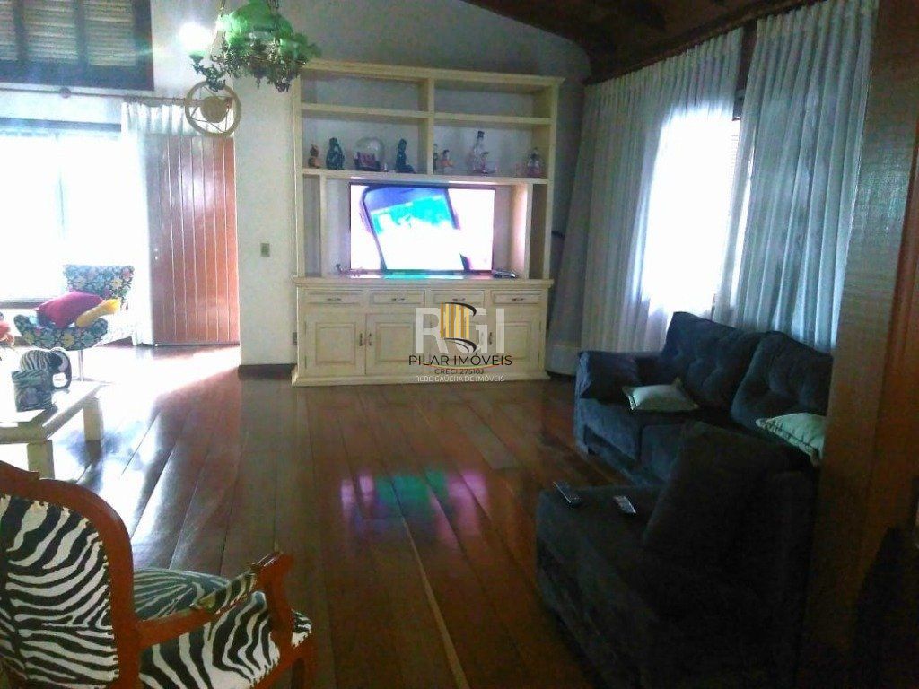 Casa para Venda - 324.6m², 3 dormitórios, sendo 1 suites, 3 vagas - Vila Conceição