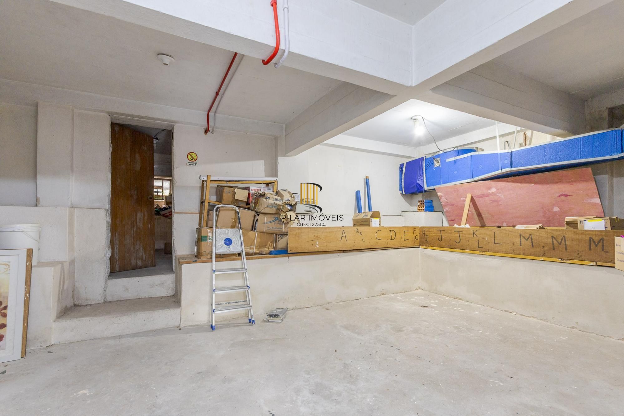 Prédio Comercial no bairro Rio Branco com 912m²