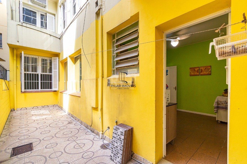 Apartamento para Venda - 103.26m², 3 dormitórios, Petrópolis