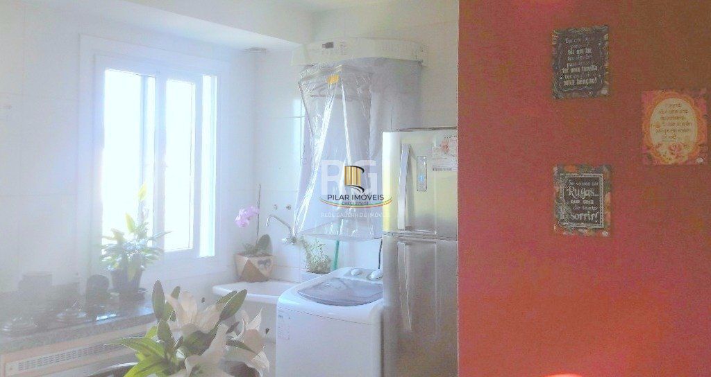 Apartamento para Venda - 48m², 2 dormitórios, 1 vaga - Restinga