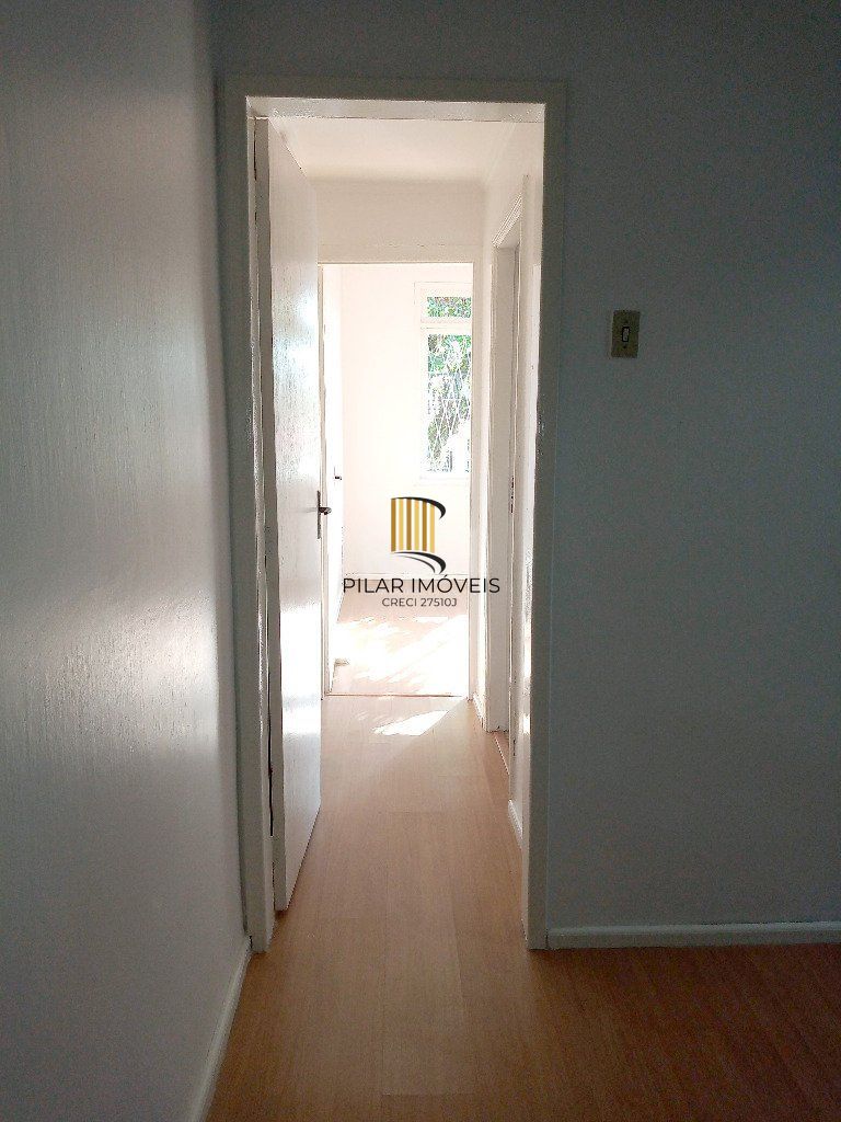 Casa para Venda - 170m², 4 dormitórios, sendo 1 suites, 2 vagas - Tristeza