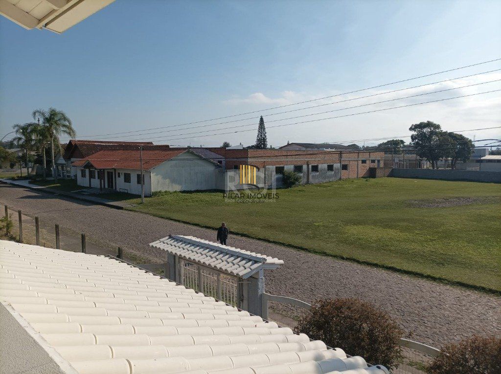 Casa para Venda 3 dormitórios 2 vagas - Capão Novo