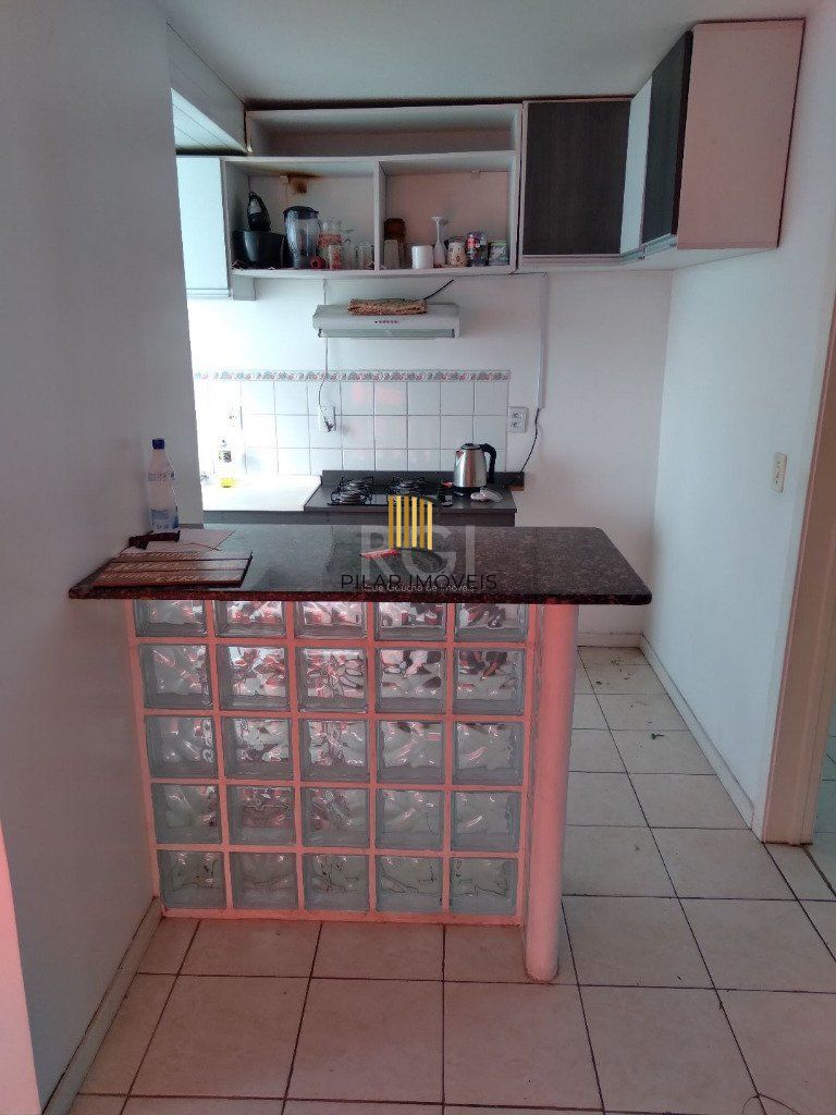 Apartamento para Venda - 38m², 2 dormitórios, 1 vaga - Rubem Berta