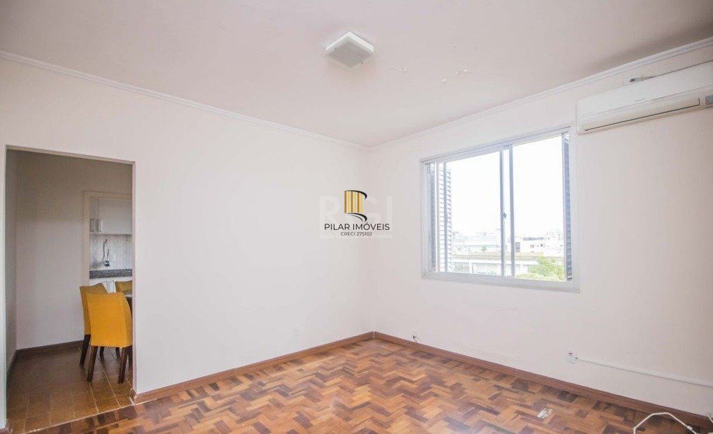 Apartamento de 2 dormitórios, Floresta DESOCUPADO