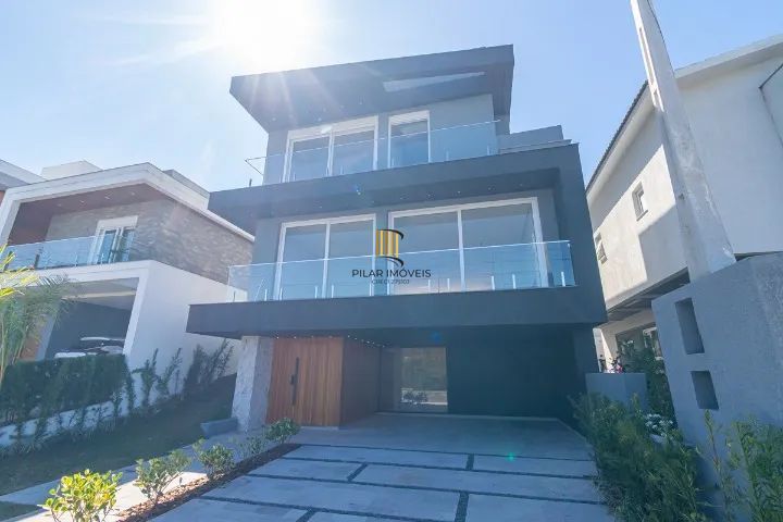 Casa de Condomínio 3 dormitórios no bairro Centro