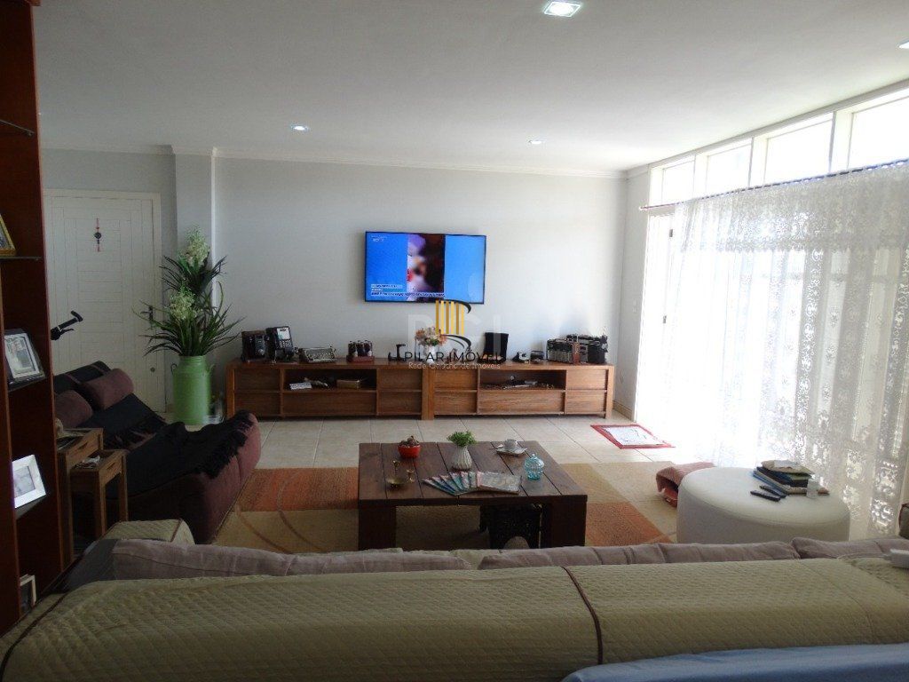 Casa para Venda 3 dormitórios 2 vagas - Capão Novo