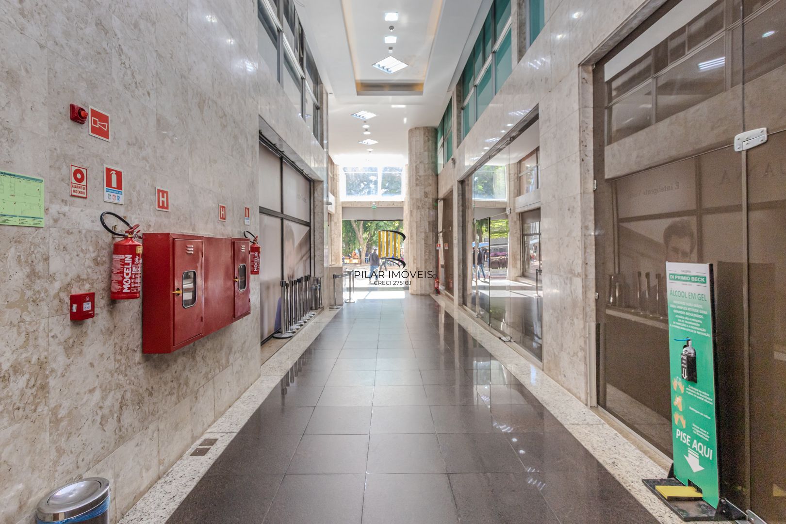 Ótima e ampla sala comercial