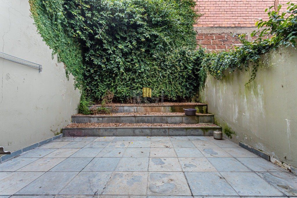 Sobrado para Venda - 171.64m², 3 dormitórios, sendo 1 suites, 2 vagas - Jardim Itu