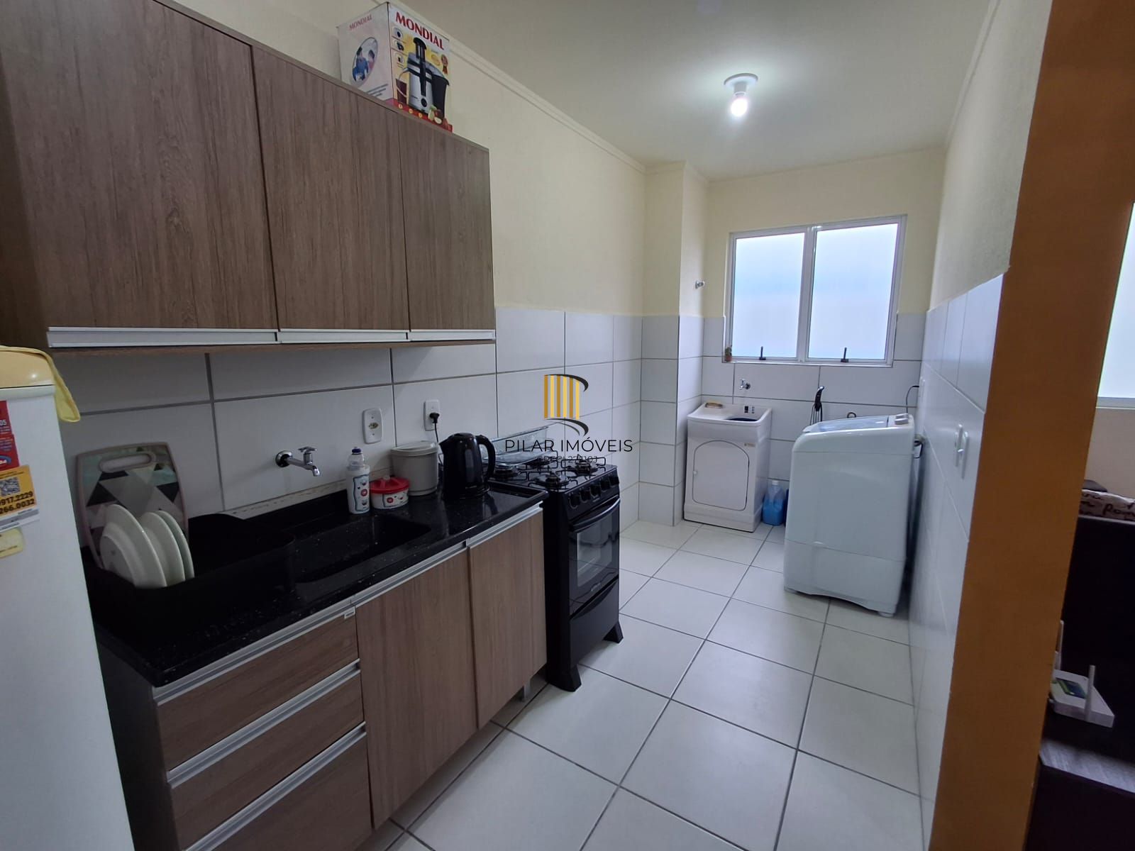 Apartamento 02 dormit com vaga fixa, no bairro Chapéu do Sol, em Porto Alegre