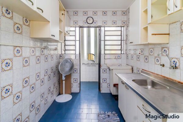 Apto de 2 dormitórios com garagem, arejado e ensolarado, próximo ao Bourbon Ipiranga