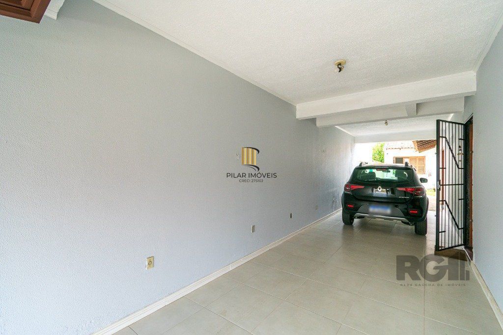 Casa no Jardim Itu com 5 dormitórios e 2 vagas e piscina