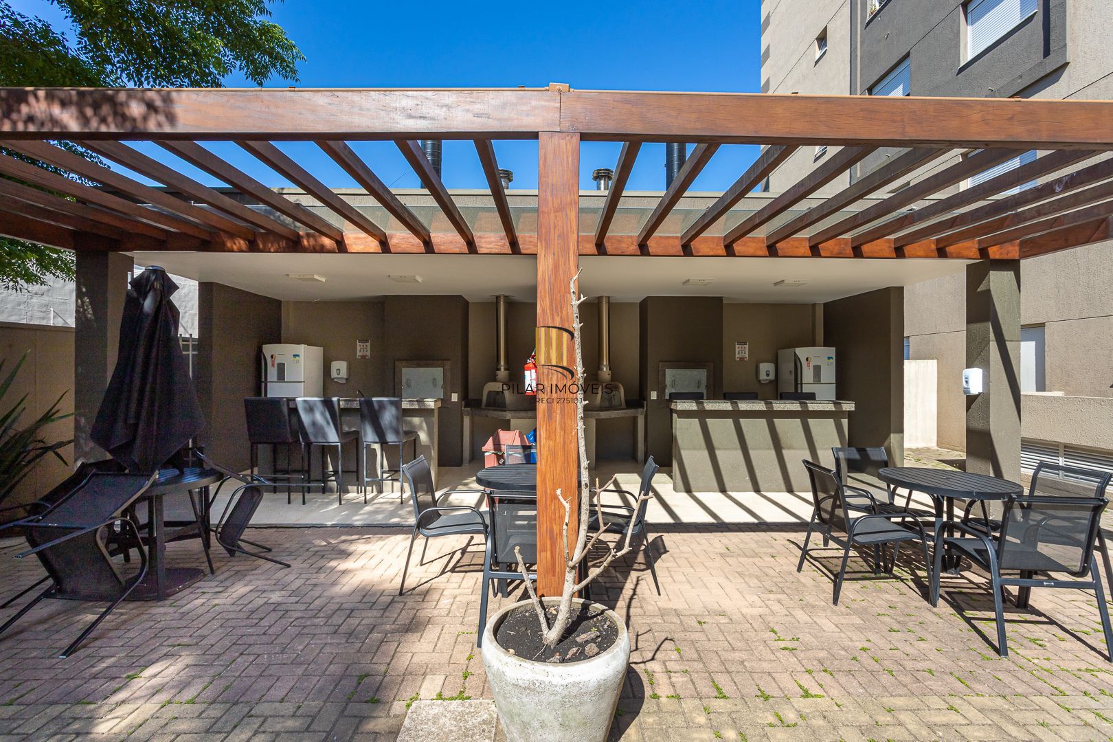 Apartamento 3 dormitórios no bairro Jardim Carvalho