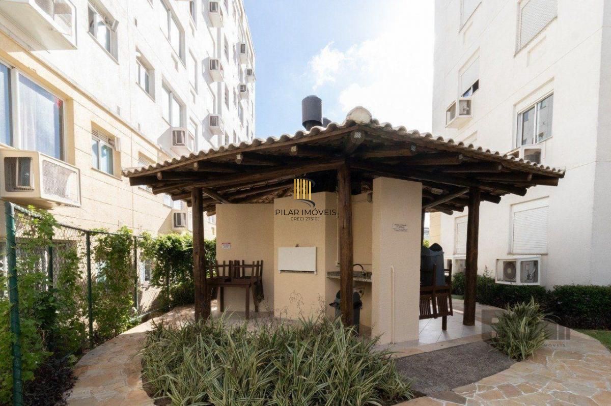 Apartamento no bairro Cristal de 3 dormitórios vaga e infra DESOCUPADO