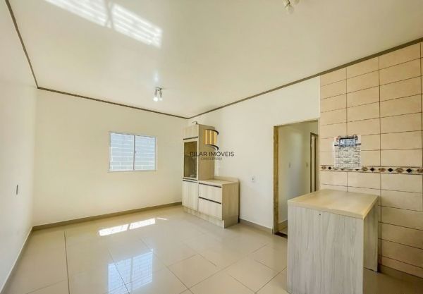 Casa no bairro Cavalhada de 3 dormitórios e 3 vagas