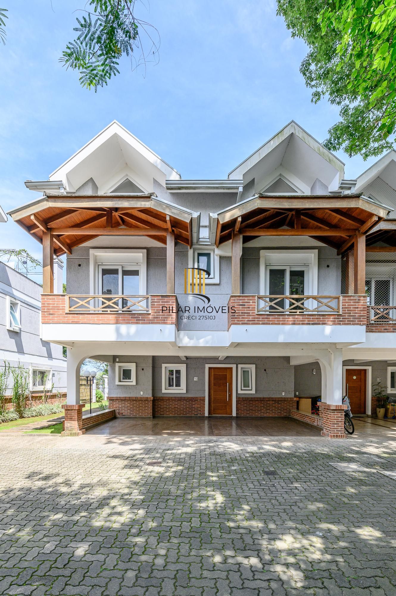 Casa de Condomínio 3 dormitórios no bairro Tristeza