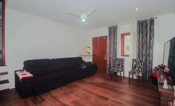 Casa sobrado no bairro Vila Ipiranga de 4 dormitórios e 2 vagas