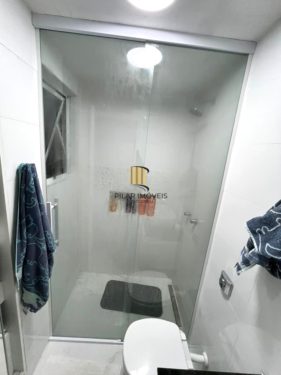 Apartamento de 3 dormitórios e vaga no bairro Petrópolis