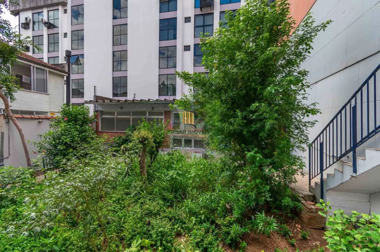 Predio Comercial com 1000m², 5 vagas, no bairro Higienópolis em Porto Alegre para Alugar