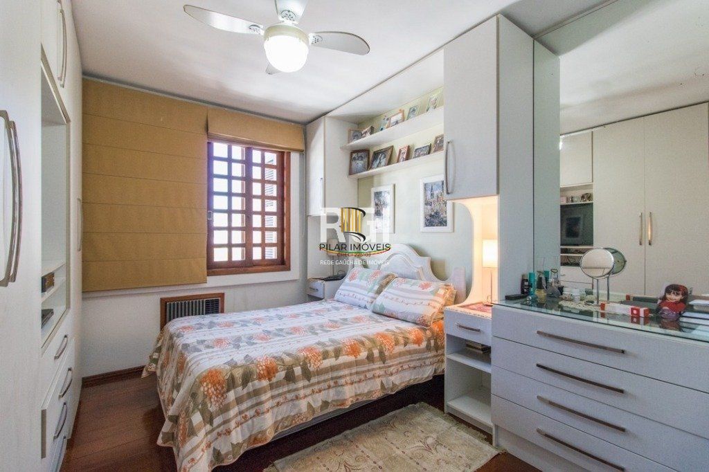 Cobertura para Venda - 170m², 3 dormitórios, 2 vagas - São Sebastião