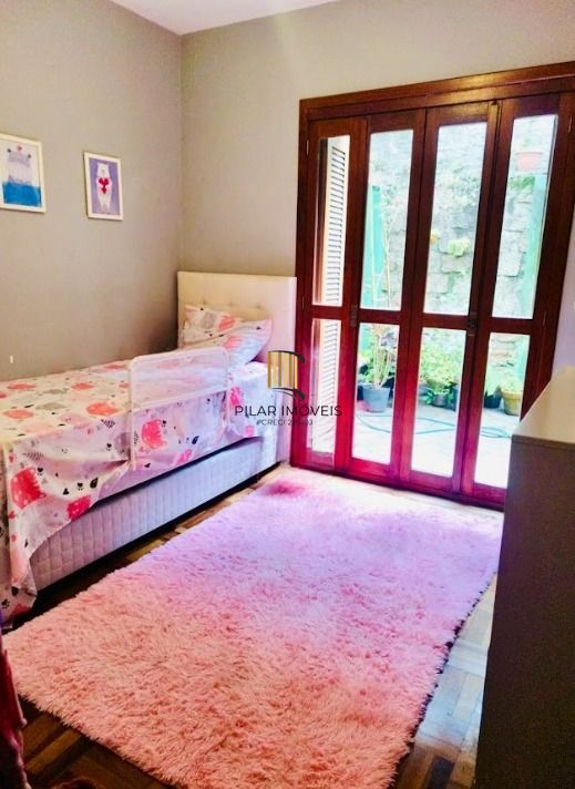 Apartamento Garden de 2 dormitórios com pátio e vaga