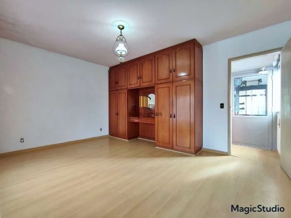 Casa com 3 quartos e ELEVADOR próximo a PUCRS.
