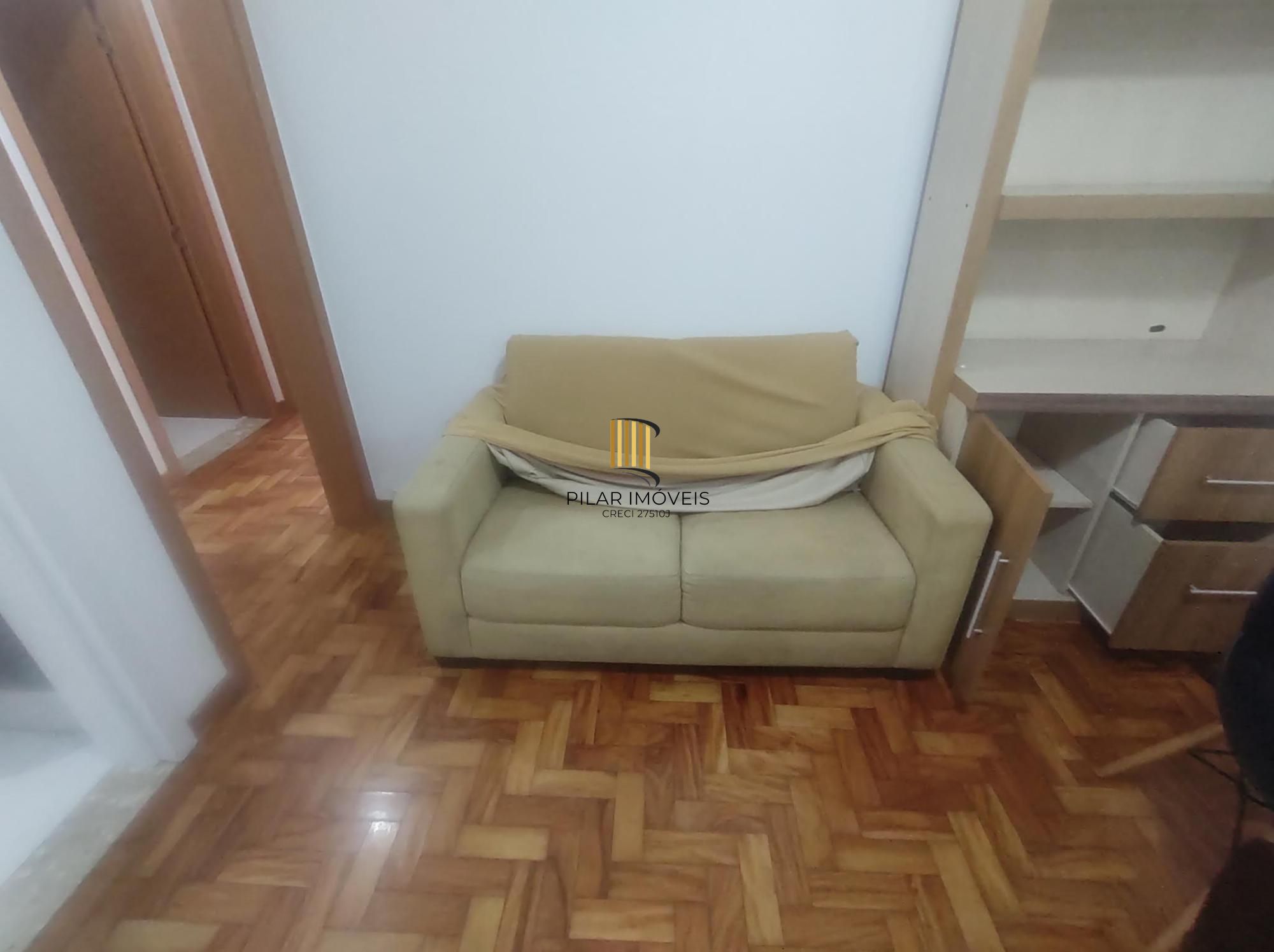 Apartamento mobiliado no Bom Fim de 2 dormitórios